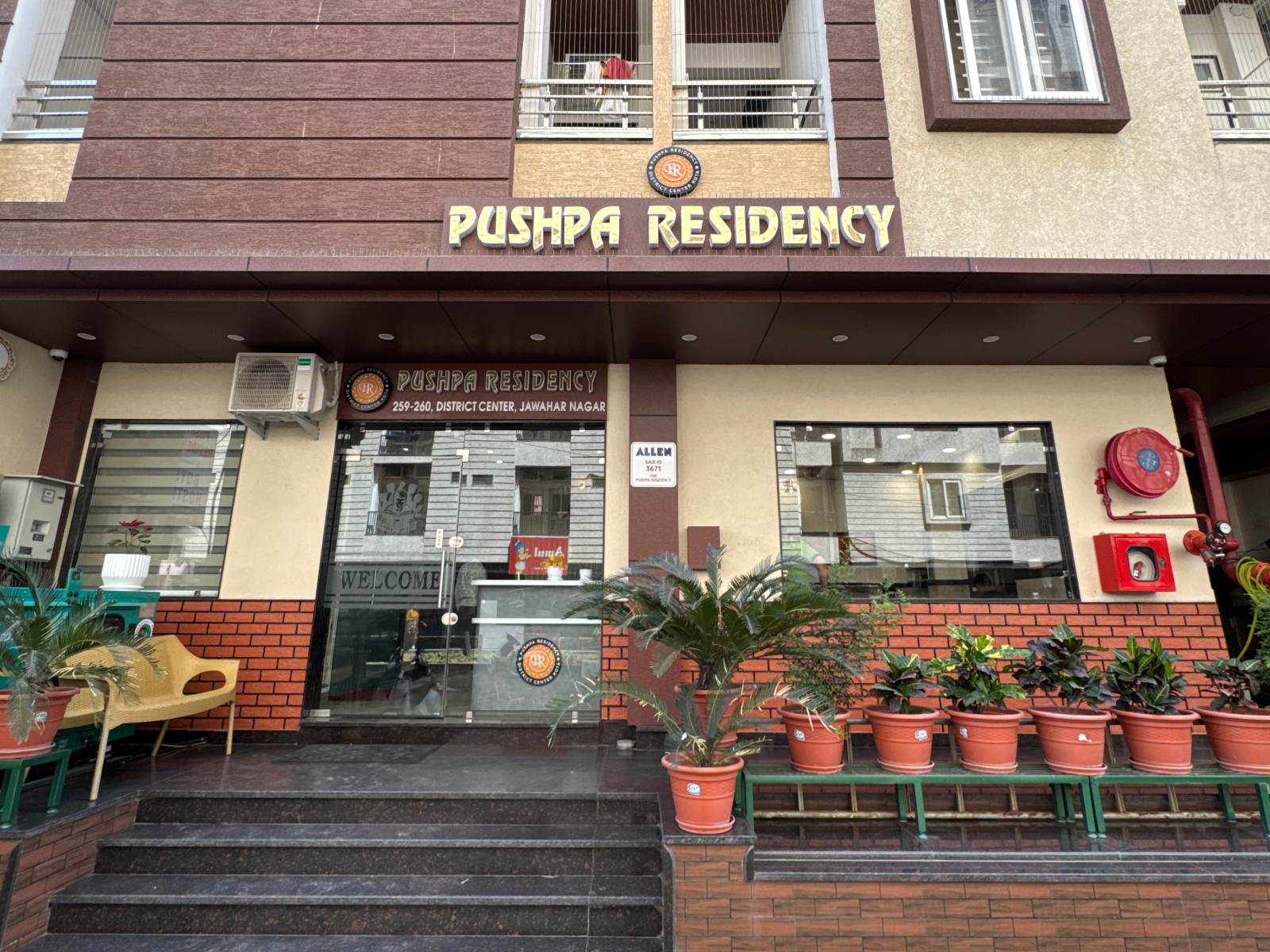 Top Facilities Every Student Needs in a Hostel